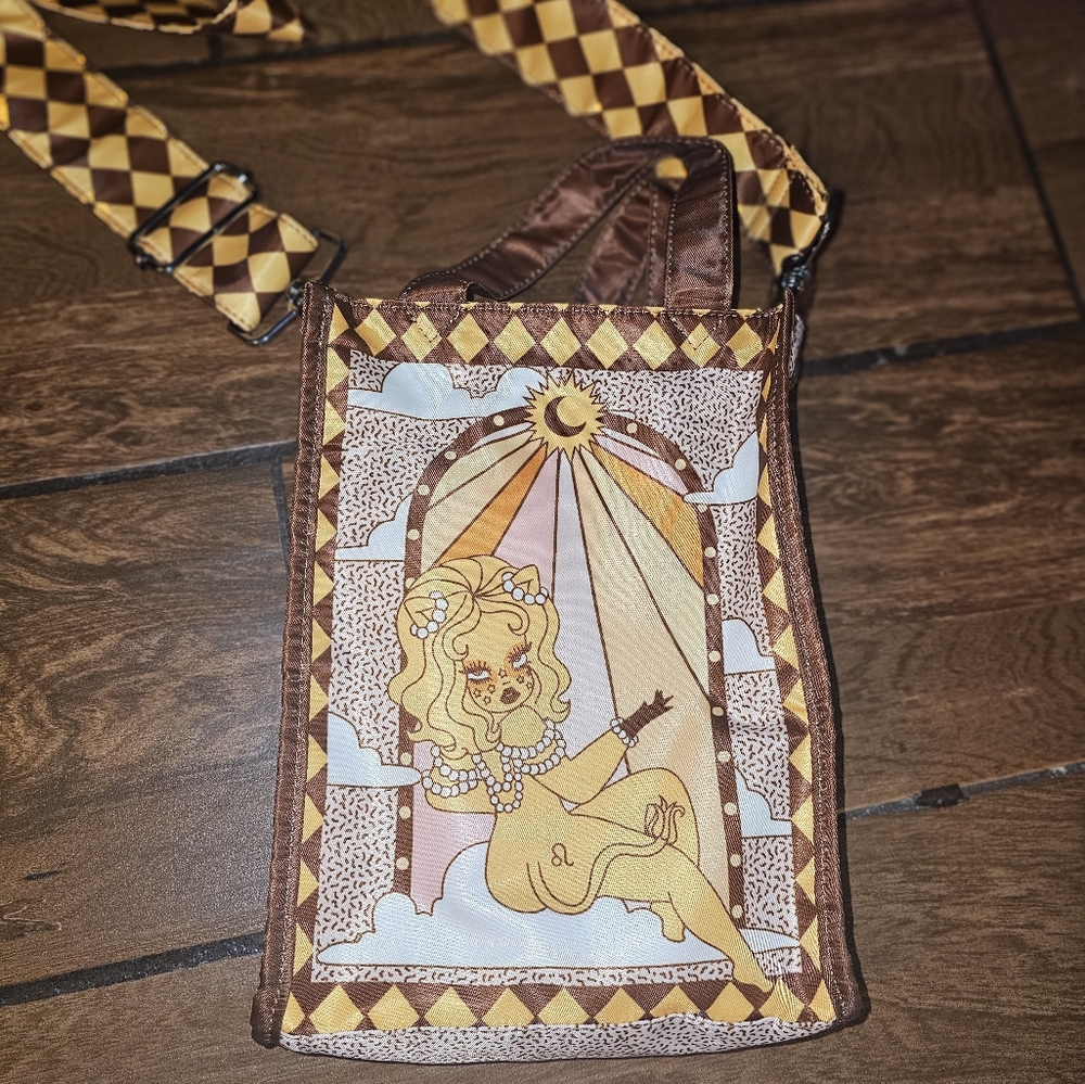 Valfre Celestial Leo bag